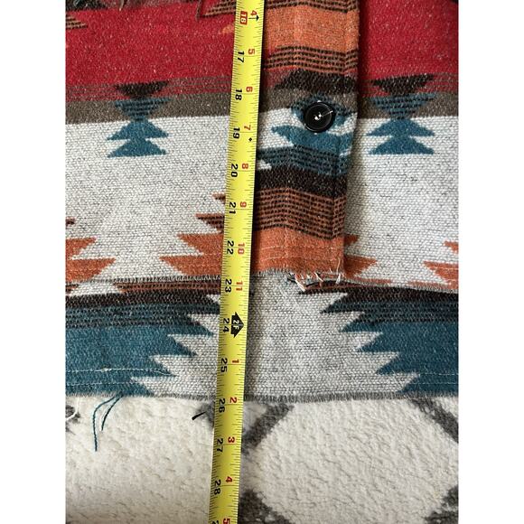 LA MIEL Women’s Aztec Southwestern Blanket Frayed Button Shacket Jacket Sz M - Picture 13 of 13